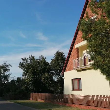 Zita Ueduelohaz Balatonboglár