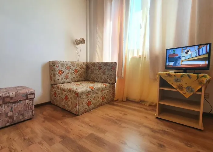 Zita Ueduelohaz * Balatonboglár
